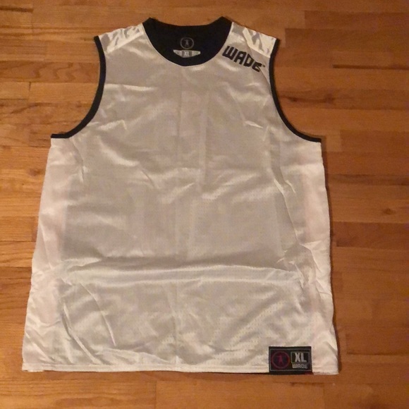 Converse/Dwyane Wade Jersey Reversible - Picture 3 of 4